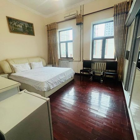 Alisher Hotel Doesjanbe Buitenkant foto