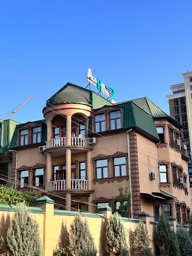 Alisher Hotel Doesjanbe Buitenkant foto